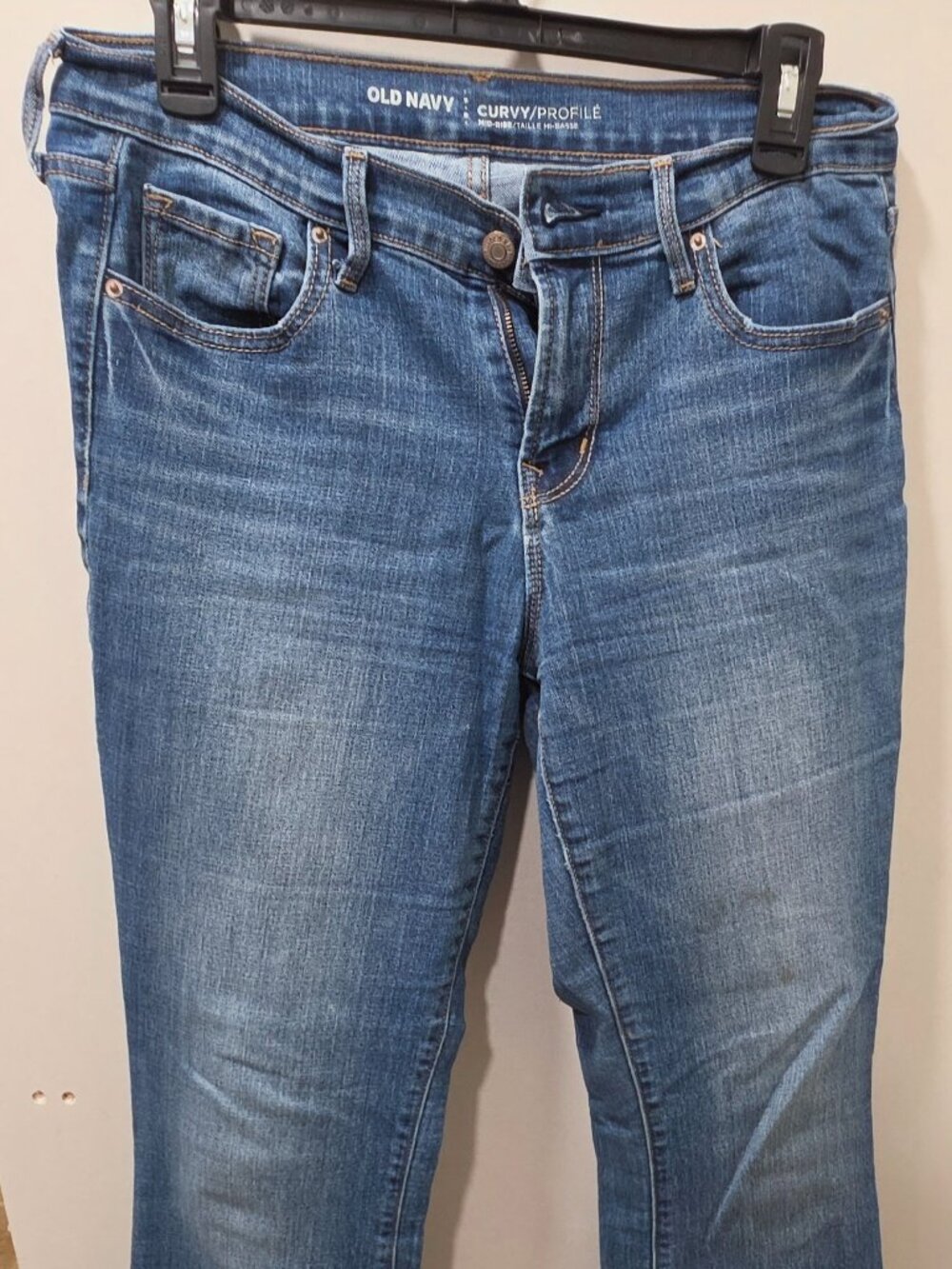Curvy Profile Denim Jeans